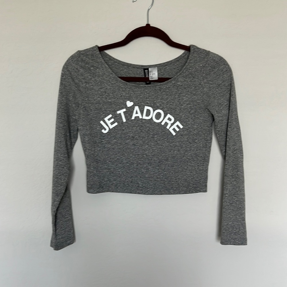 Long sleeve crop top